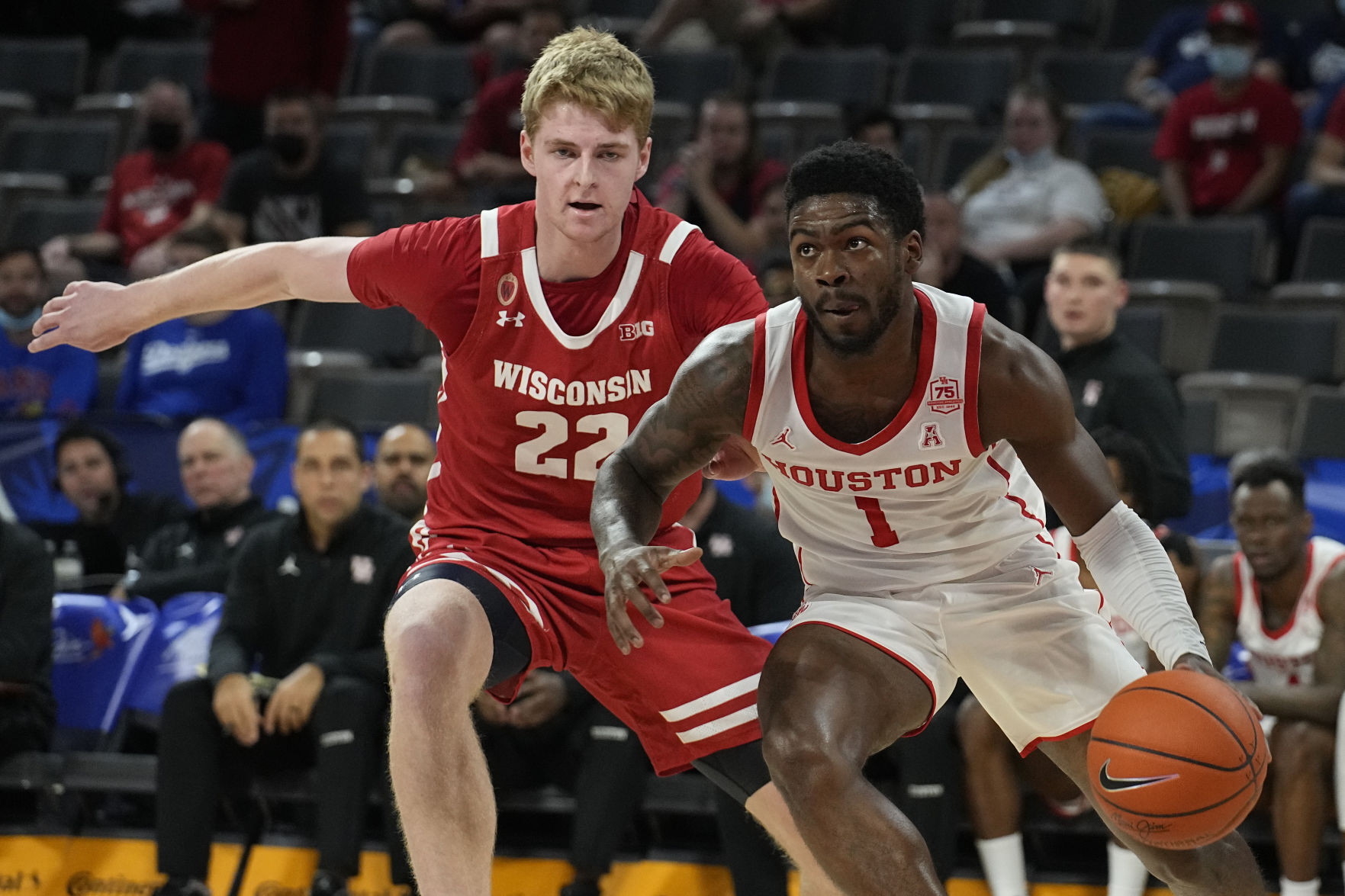 Wisconsin Houston Basketball